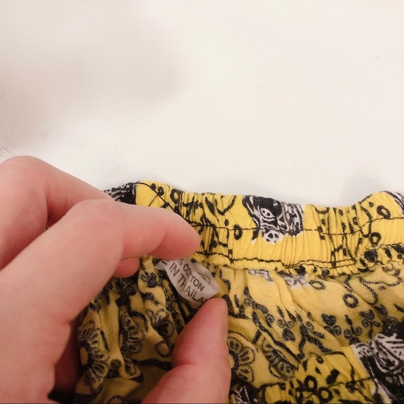 Thai Elephant Yellow Vintage Shorts - Picture 4 of 4